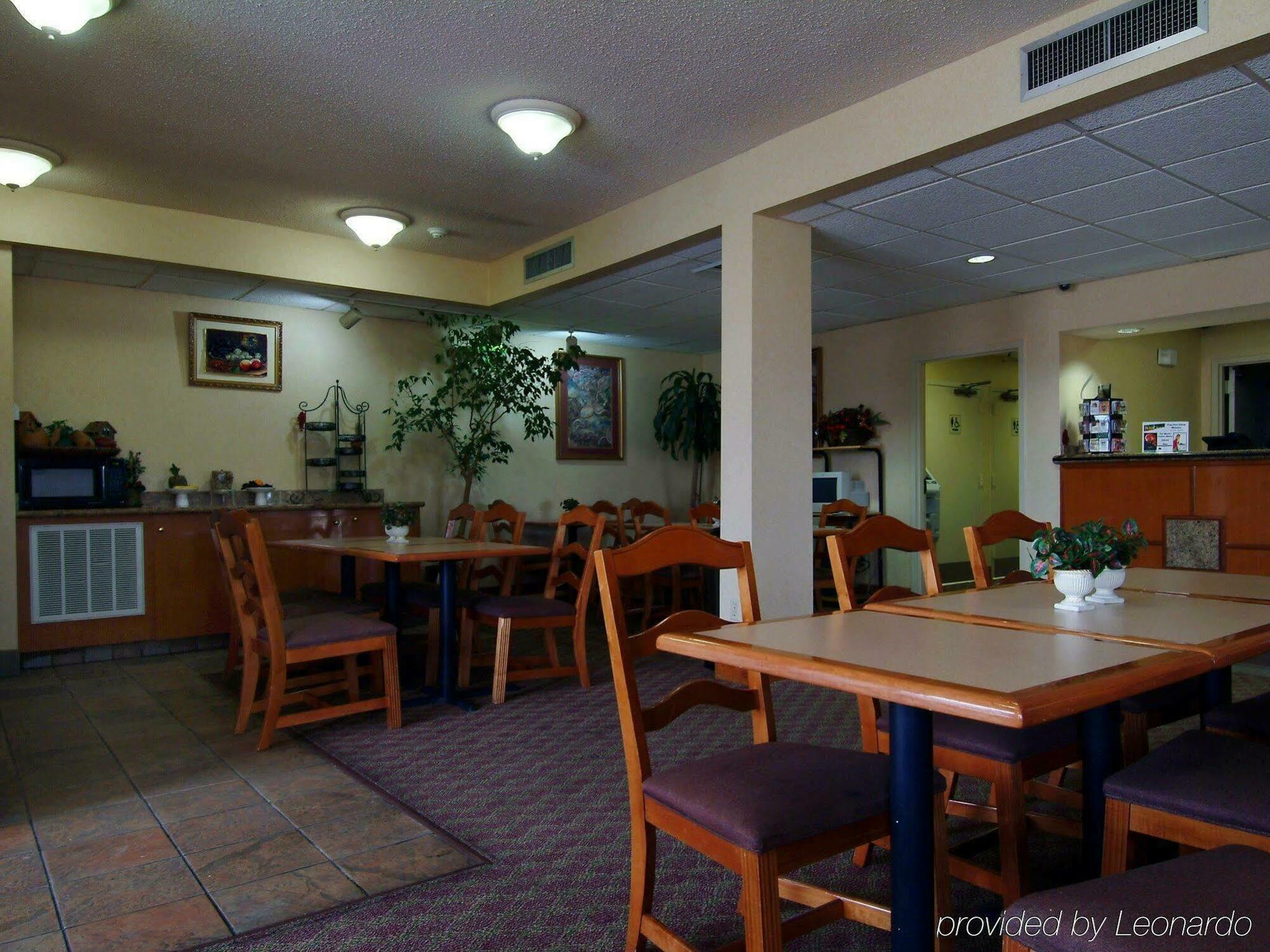 Executive Inn Dallas Restoran fotoğraf